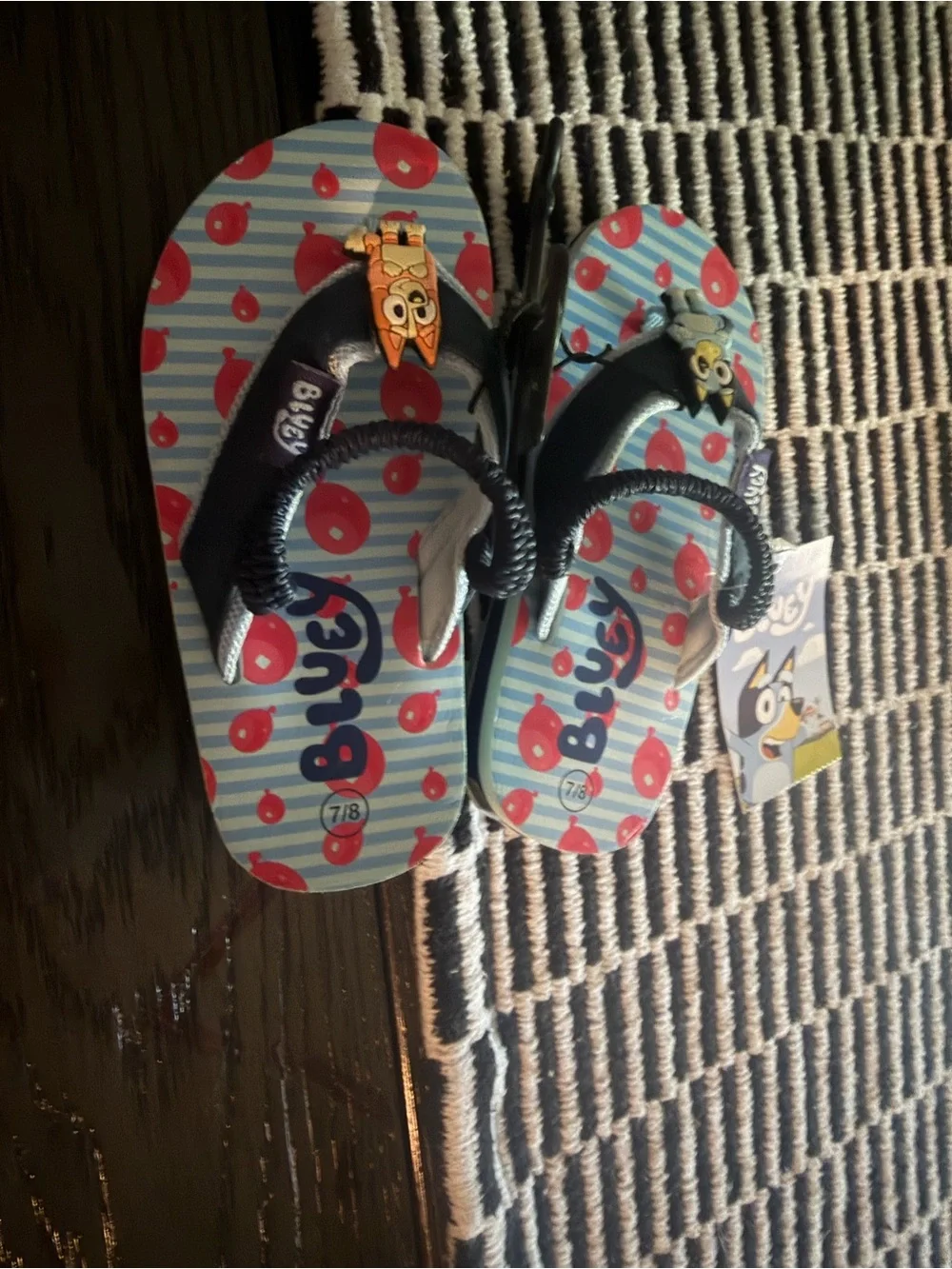 Boys Bluey flip flops new with tags size 8